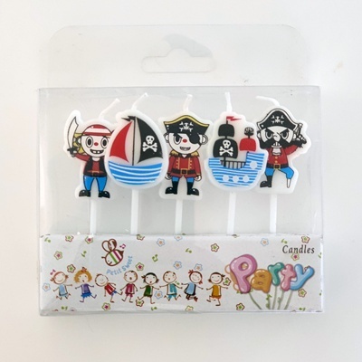 Conjunto de velas decorativas com tema pirata em embalagem de plástico