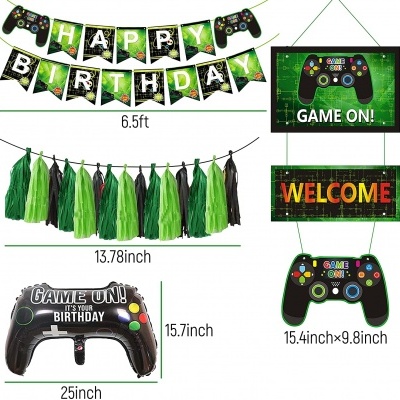 Conjunto de decoração de festa com tema de videojogos com faixas, placas e balão em formato de comando