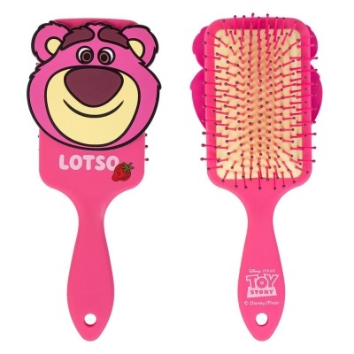 Escova de cabelo rosa com cabeça do personagem Lotso e texto LOTSO