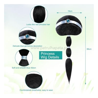 Imagem de peruca preta com fita azul e pedra azul, medidas destacadas.