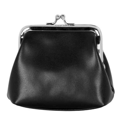 Carteira pequena preta com fecho metálico prateado