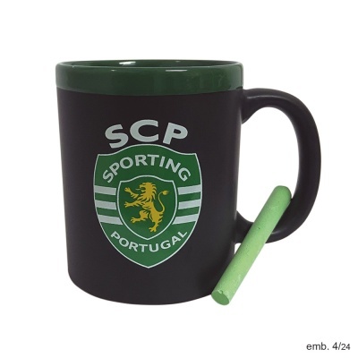 Caneca preta com logótipo do Sporting Clube de Portugal e assento verde