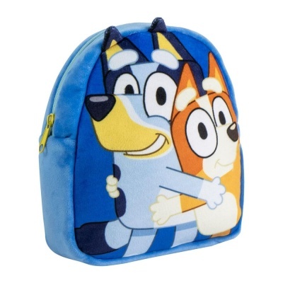 Mochila pequena azul claro com estampa de dois cães coloridos abraçados