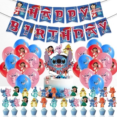 decoração festa aniversário Stitch com balões, faixa Happy Birthday e cupcakes decorados
