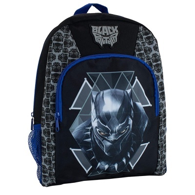 Mochila preta com estampa do Black Panther, detalhes em azul e cinza.