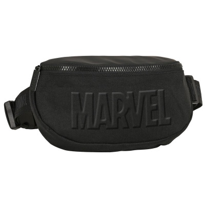 Bolsa tipo cinto preta com logo Marvel em relevo.