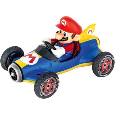 Figura do Mario em kart azul com detalhes amarelos e vermelhos.