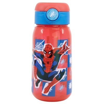 Garrafa plástica vermelha do Homem-Aranha com tampa azul e desenhos do personagem e aranhas