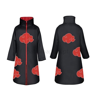 casaco longo preto com nuvens vermelhas e zíper vermelho