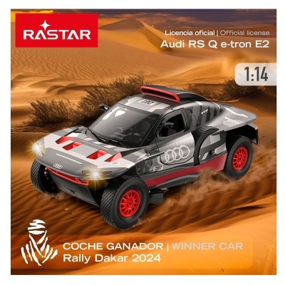 Miniatura de carro Audi RS Q e-tron E2 no deserto
