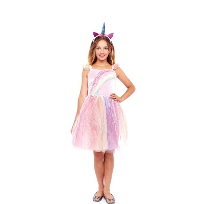Vestido de criança com tule colorido e tiara de unicórnio.