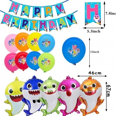 Conjunto de balões e bandeirolas de festa tema tubarão coloridos