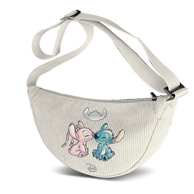 Bolsa pochete bege com ilustração Stitch e Angel coloridos