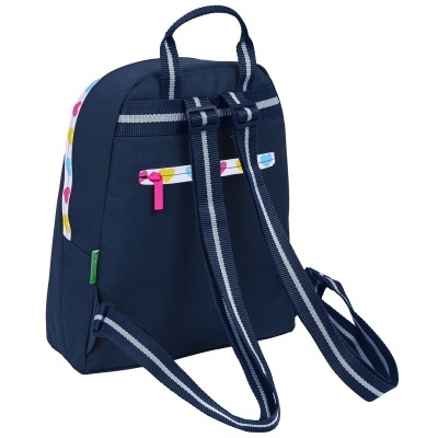 Mochila azul escuro com alças de riscas brancas e zíper rosa