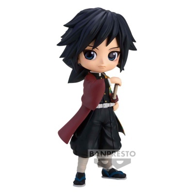 Figura colecionável de personagem anime com capa vermelha e katana