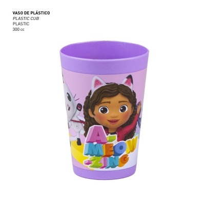 Copo de plástico lilás com estampa de menina e gato cartoon e texto colorido