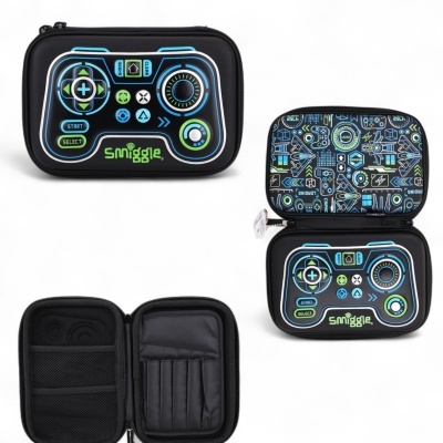 Estojo em preto com design de comando de videojogo, fecho de correr e interior colorido