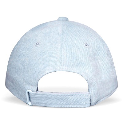 Boné azul claro visto de trás com ajustador e ilhós