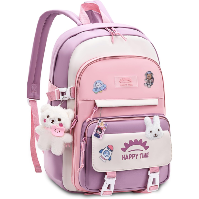 Mochila escolar rosa, lilás e branca com brinquedos peluche e texto HAPPY TIME