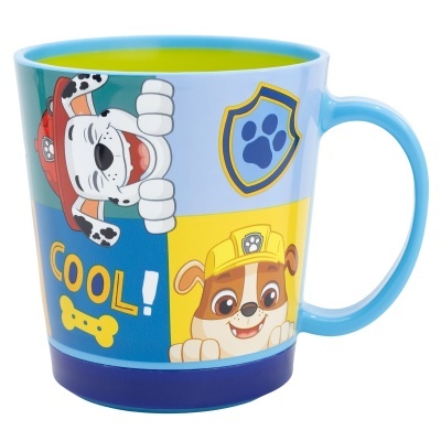 Caneca azul com personagens animados de cães e texto COOL