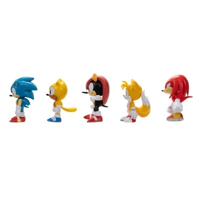 Cinco mini figuras de personagens Sonic em fila sobre fundo branco