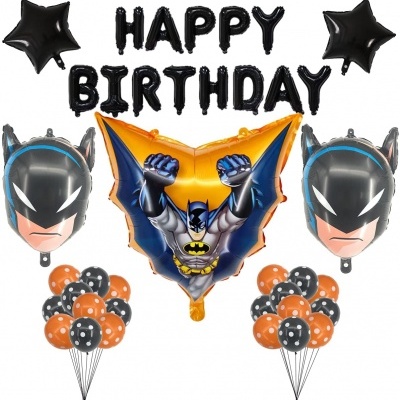 Balões de aniversário com tema Batman em várias cores e formas