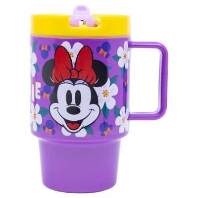 Caneca roxa com tampa amarela e rosto da Minnie Mouse com laço vermelho e flores