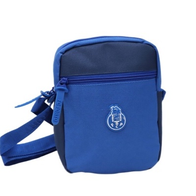 Mala pequena azul com logo FC Porto e zíper frontal