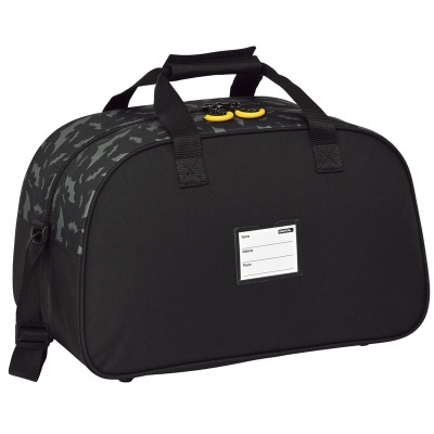 Mala desportiva preta com detalhes camuflados cinza e alças pretas