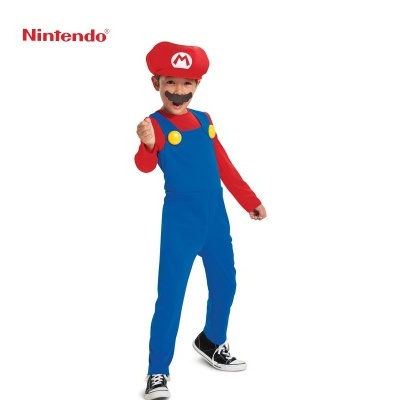 Fato infantil de Mario da Nintendo com macacão azul e boné vermelho.