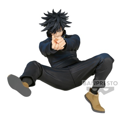 Figura de ação Banpresto de personagem masculino em pose dinâmica com roupa preta e cabelo preto