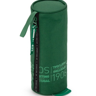 Estojo cilíndrico verde com texto Sporting 1906