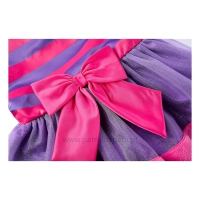 Vestido de criança com saia de tule lilás e fita rosa grande