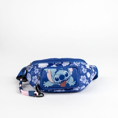 Bolsa de cintura azul com padrão floral e imagem do personagem Stitch