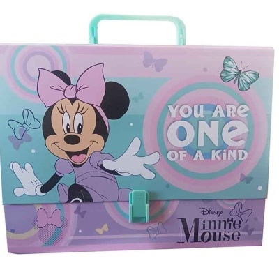 Mala infantil rosa e azul com personagem Minnie Mouse e texto motivacional