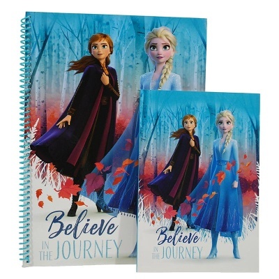 Conjunto de cadernos com capa ilustrada Frozen e texto Believe IN THE JOURNEY
