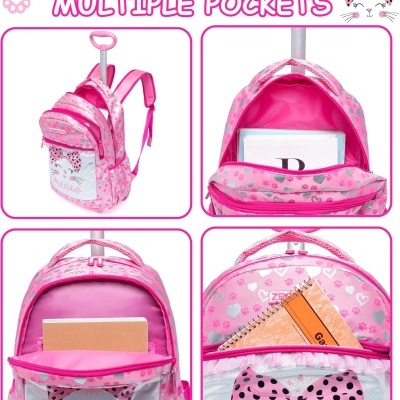 Mochila rosa com vários bolsos e padrão de corações