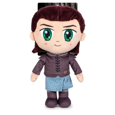 Peluche de personagem com cabelo e roupa castanhos, olhos verdes e saia azul com padrão.