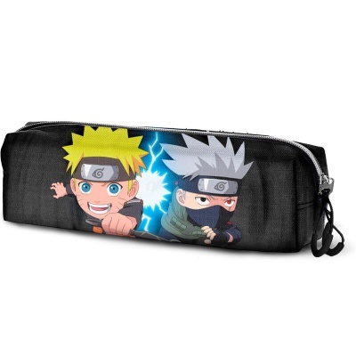 Estojo preto com personagens de anime vestindo bandanas cinza em fundo azul