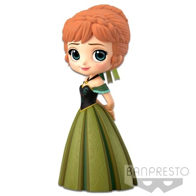 Figura colecionável Anna vestido verde cabelo ruivo trançado BANPRESTO