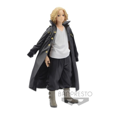 Figura colecionável de personagem com casaco longo preto e botas cinza
