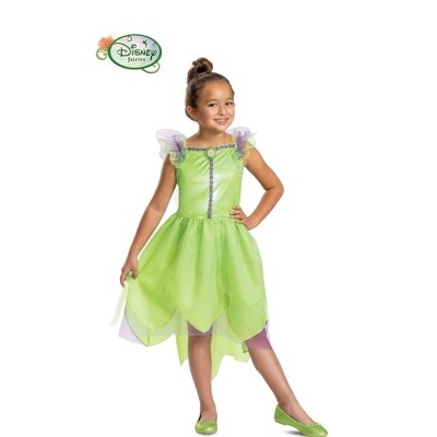Vestido verde claro de princesa com detalhes em lilás e roxo usado por menina