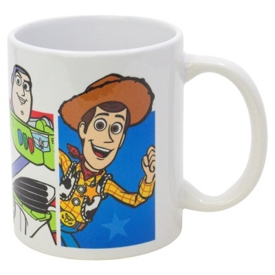 Caneca branca com personagens de Toy Story Woody e Buzz Lightyear