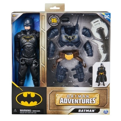 Figura de ação Batman com armadura e acessórios em embalagem