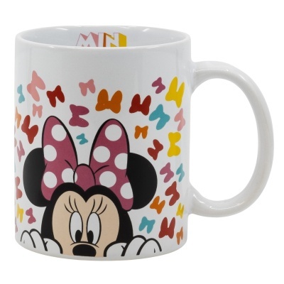 Caneca branca com imagem da Minnie Mouse e borboletas coloridas