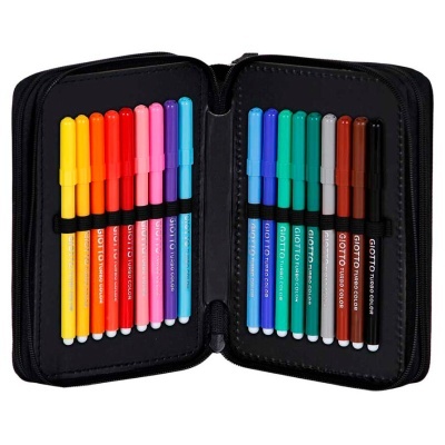 Estojo preto aberto com 18 marcadores de feltro coloridos