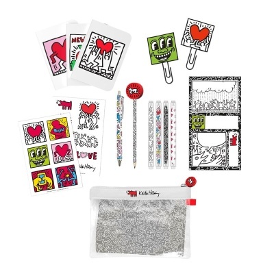 Conjunto de papelaria colorida com desenhos de Keith Haring, lápis, autocolantes e sacos transparentes