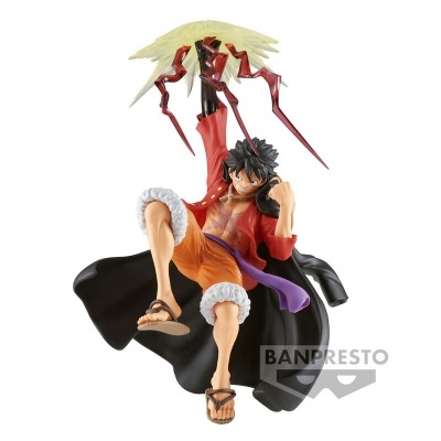Figura de ação Luffy One Piece com efeitos de energia em fundo branco