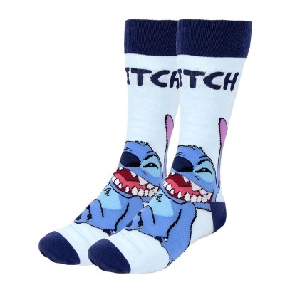 Meias azuis com estampa do personagem Stitch e texto 'STITCH'