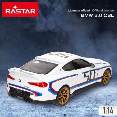 Miniatura BMW 3.0 CSL escala 1:14 com livery branco, azul e vermelho e número 50